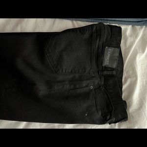 NEW WITHOUT TAGS EXPRESS Men’s Jeans size 36 X 29. Jet Black and Slim Sized!
